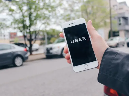 Un homme traverse la France en Uber, la facture est salée